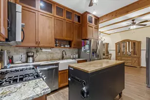 2187 Hwy 290 E, McDade, TX 78650 - Photo 14