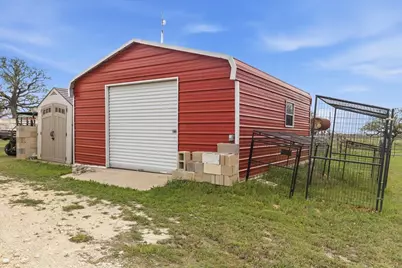 2187 Highway 290 E, McDade, TX 78650 - Photo 34