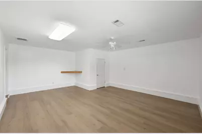 900 Austin Highlands Boulevard, Austin, TX 78745 - Photo 24