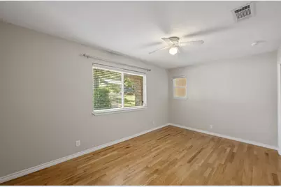 900 Austin Highlands Boulevard, Austin, TX 78745 - Photo 18