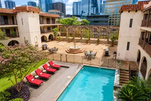 505 W 7th St, Austin, TX 78701 - Photo 14