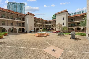 505 W 7th St, Austin, TX 78701 - Photo 16