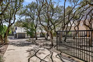 6111 Hudson Bend Rd, Austin, TX 78734 - Photo 2