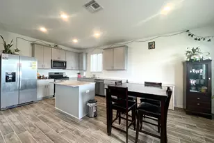 148 Bennington Dr, Liberty Hill, TX 78642 - Photo 2