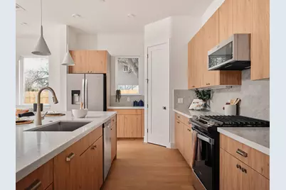 6407 Bradsher #C, Austin, TX 78745 - Photo 8