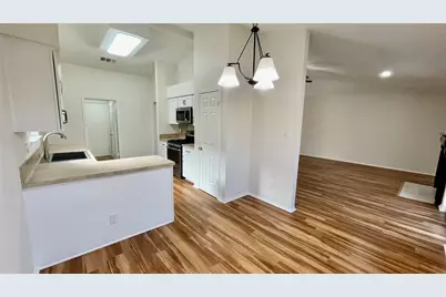 6601 Shiner Street, Austin, TX 78729 - Photo 14