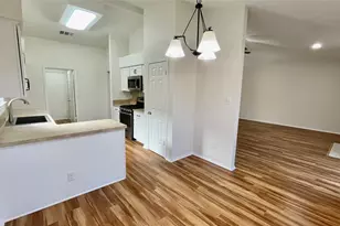 6601 Shiner St, Austin, TX 78729 - Photo 14