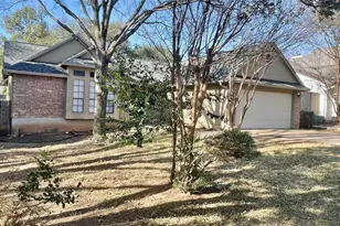 6601 Shiner St, Austin, TX 78729 - Photo 2