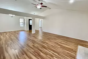 6601 Shiner St, Austin, TX 78729 - Photo 10