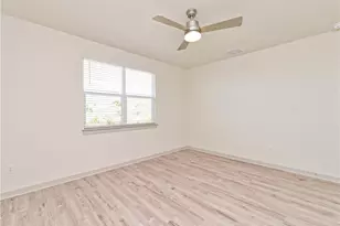 7512 Daves Landing Dr, Austin, TX 78724 - Photo 12