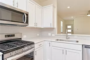 7512 Daves Landing Dr, Austin, TX 78724 - Photo 10