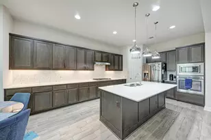 104 Binnacle Dr, Round Rock, TX 78681 - Photo 8