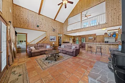 283 Hallford, Fredericksburg, TX 78624 - Photo 18