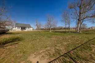 103 Merlin Ct, Cedar Creek, TX 78612 - Photo 36