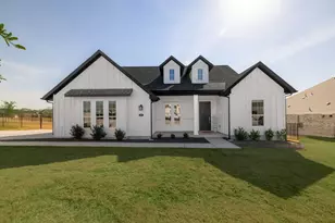 103 Merlin Ct, Cedar Creek, TX 78612 - Photo 1