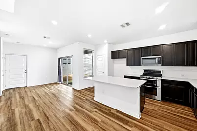 7903 Sutcliffe Drive, Austin, TX 78744 - Photo 14