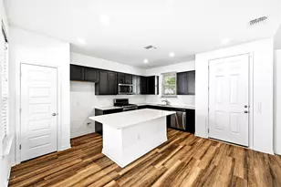 7903 Sutcliffe Dr, Austin, TX 78744 - Photo 12