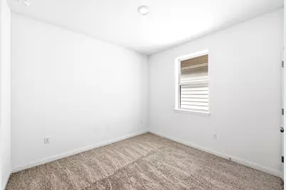 7903 Sutcliffe Drive, Austin, TX 78744 - Photo 20