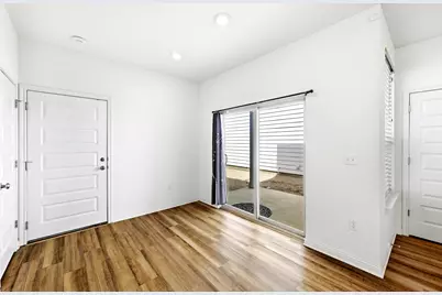 7903 Sutcliffe Drive, Austin, TX 78744 - Photo 10