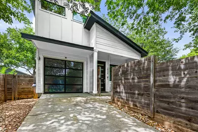 2004 E 10th Street #2, Austin, TX 78702 - Photo 1