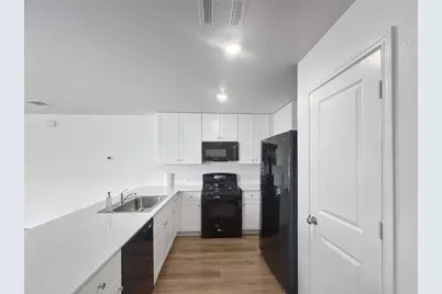 1563 Soapstone Pass, San Marcos, TX 78656 - Photo 6
