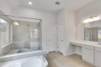 623 Breeze Hollow Lane, Georgetown, TX 78628 - Photo 10