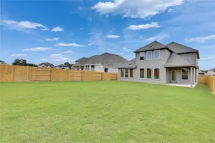 623 Breeze Hollow Ln, Georgetown, TX 78628 - Photo 18