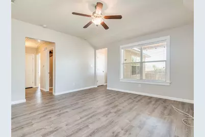 154 Flagstone Trail, Buda, TX 78610 - Photo 12