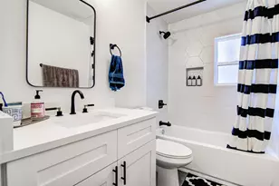 5803 N Hampton Dr, Austin, TX 78723 - Photo 22