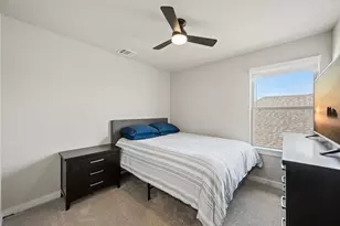 400 Sleep Holw, Jarrell, TX 76537 - Photo 26