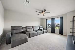 400 Sleep Holw, Jarrell, TX 76537 - Photo 16