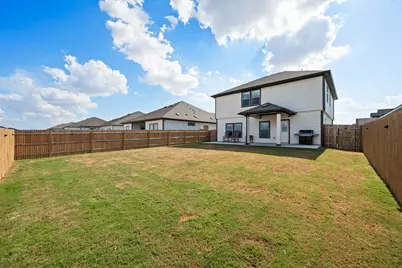 400 Sleep Hollow, Jarrell, TX 76537 - Photo 30