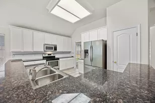 10133 Cassandra Dr, Austin, TX 78717 - Photo 12