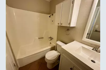 1004 Milford Way #B, Austin, TX 78745 - Photo 14