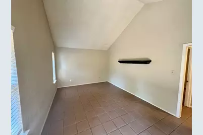 1004 Milford Way #B, Austin, TX 78745 - Photo 6