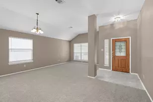 257 Firwood N, Kyle, TX 78640 - Photo 6