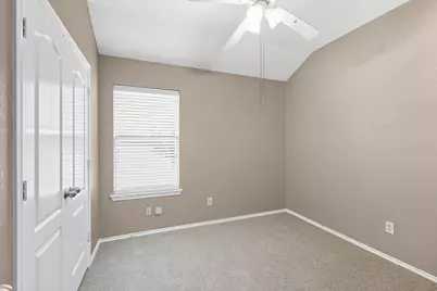257 Firwood N, Kyle, TX 78640 - Photo 32
