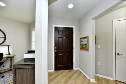 231 Hobby Street, Georgetown, TX 78633 - Photo 4