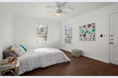 301 E 33rd Street #8, Austin, TX 78705 - Photo 8