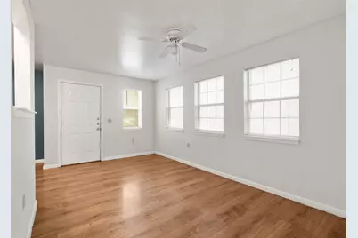 1304 Delano #A, Austin, TX 78721 - Photo 4