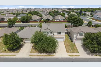108 Quarry Lane, Liberty Hill, TX 78642 - Photo 34