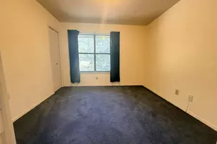 109 Pine Cone Ln, Elgin, TX 78621 - Photo 14