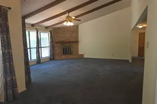 109 Pine Cone Ln, Elgin, TX 78621 - Photo 6