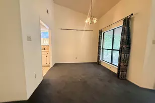 109 Pine Cone Ln, Elgin, TX 78621 - Photo 8