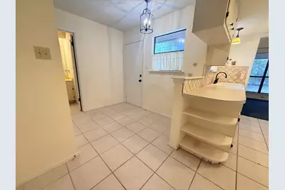109 Pine Cone Lane, Elgin, TX 78621 - Photo 10