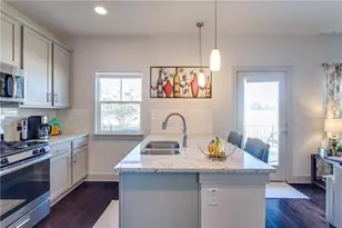 2057 Local Rebel Loop, Leander, TX 78641 - Photo 14