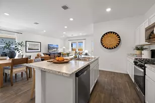 827 Arnold Loop, Uhland, TX 78640 - Photo 18