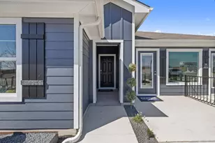 827 Arnold Loop, Uhland, TX 78640 - Photo 6