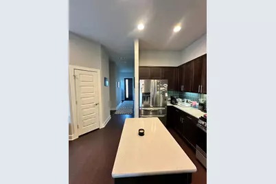 8021 Izetta Lane, Austin, TX 78744 - Photo 6