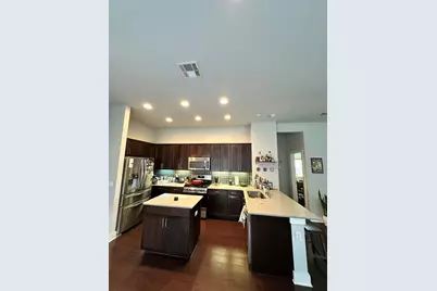 8021 Izetta Lane, Austin, TX 78744 - Photo 2